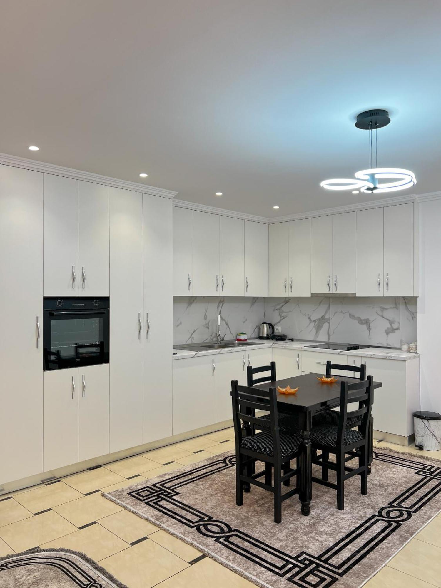 Tirana City Rental Apartments Екстер'єр фото