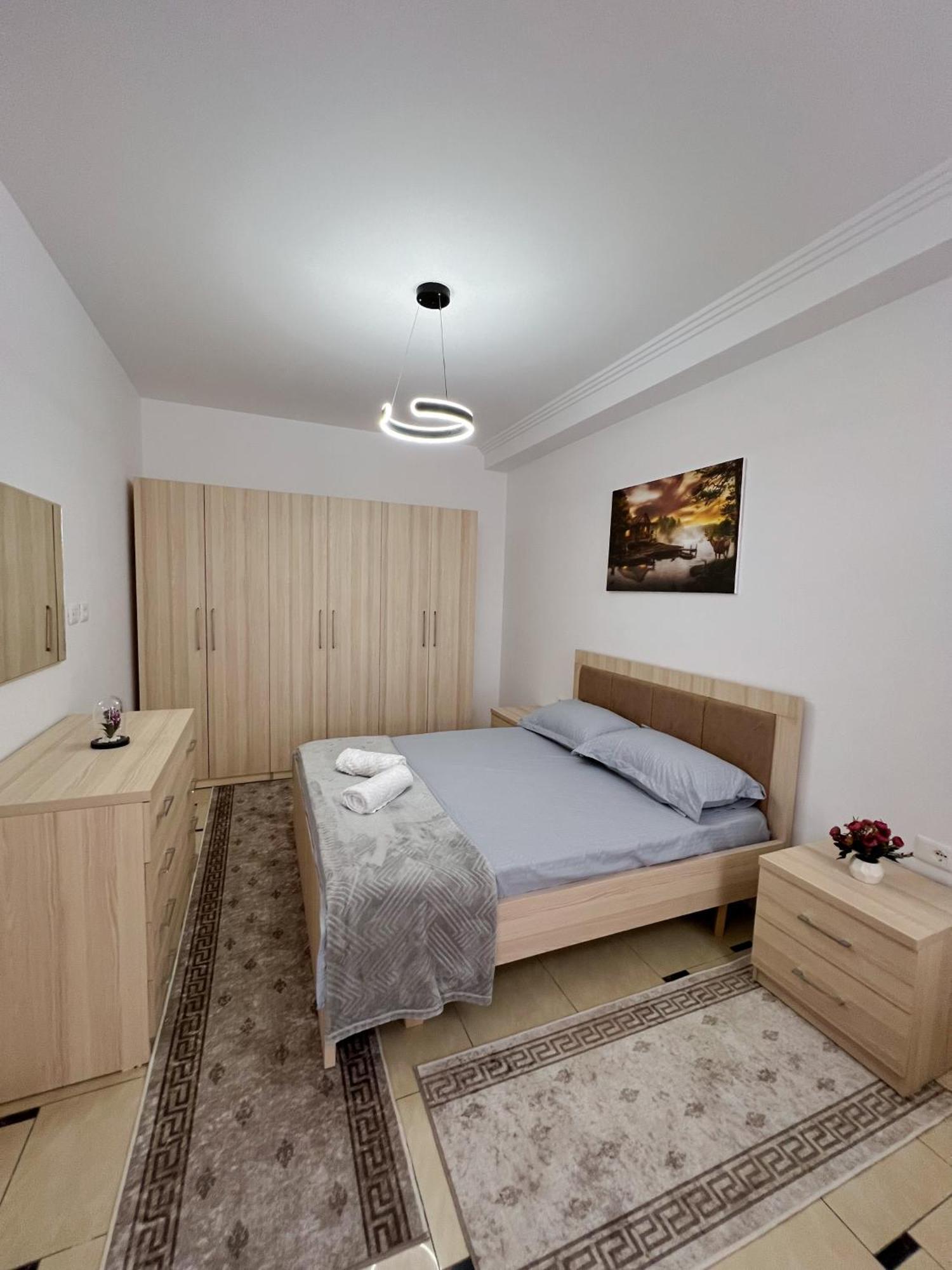 Tirana City Rental Apartments Екстер'єр фото