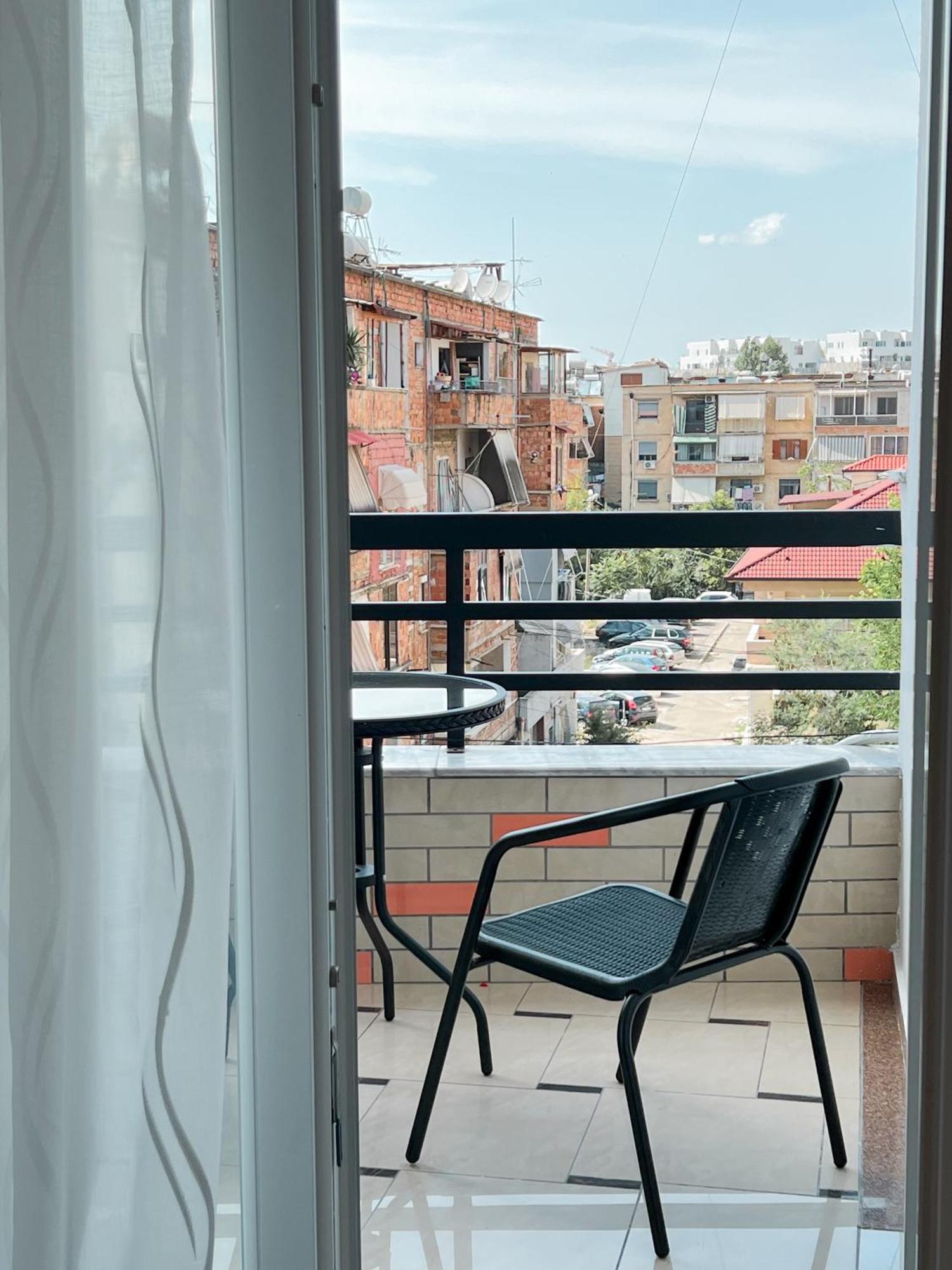 Tirana City Rental Apartments Екстер'єр фото