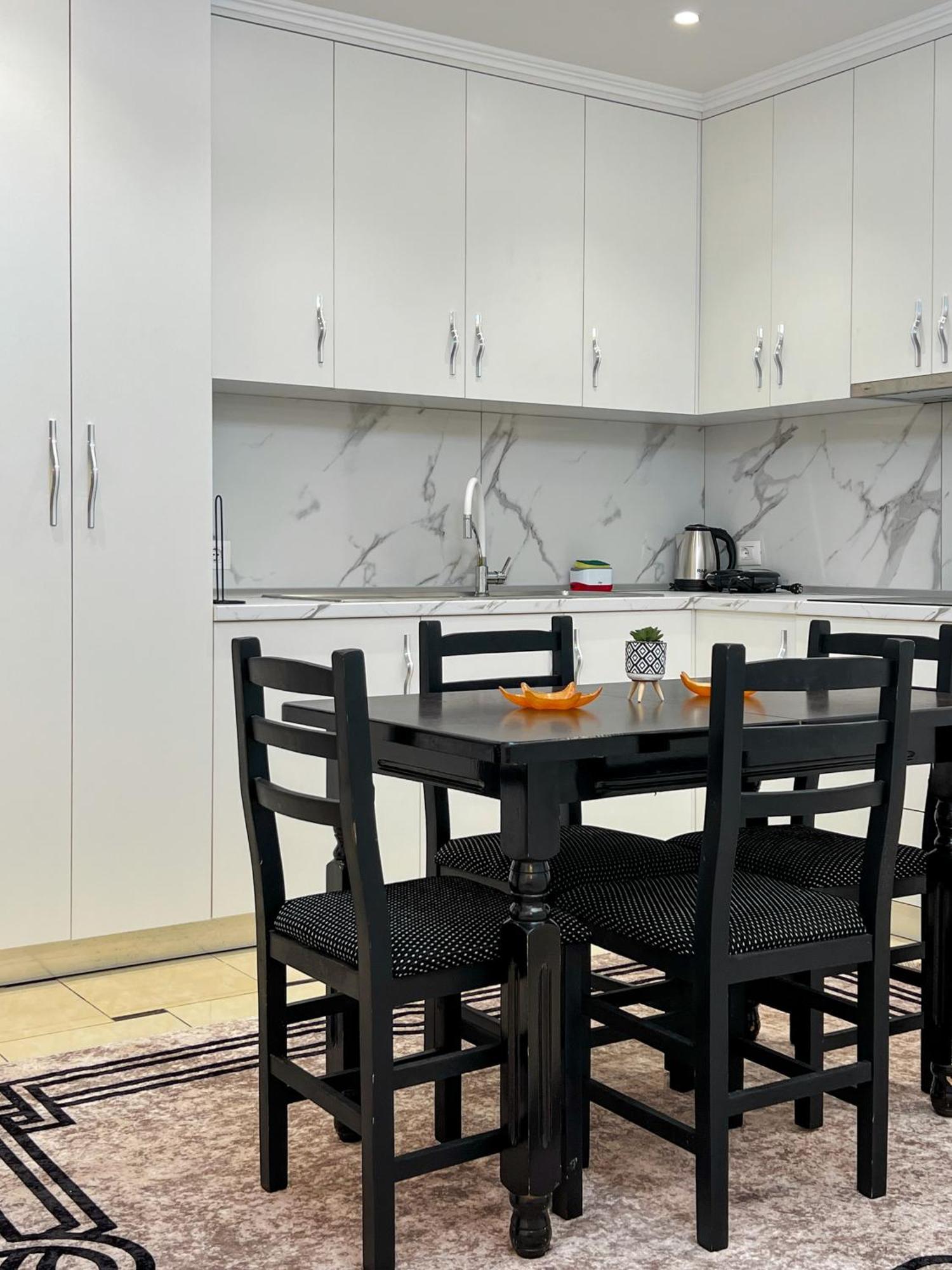 Tirana City Rental Apartments Екстер'єр фото